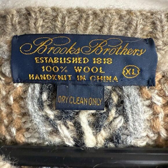 Vintage Brooks Brothers Hand Knit 100% Wool Brown Chunky Cable Crew Sweater XL - Picture 2 of 5